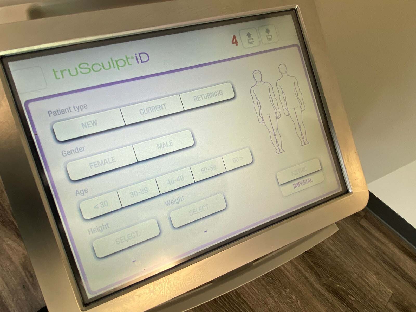 圖為 已使用的 CUTERA Trusculptid 待售