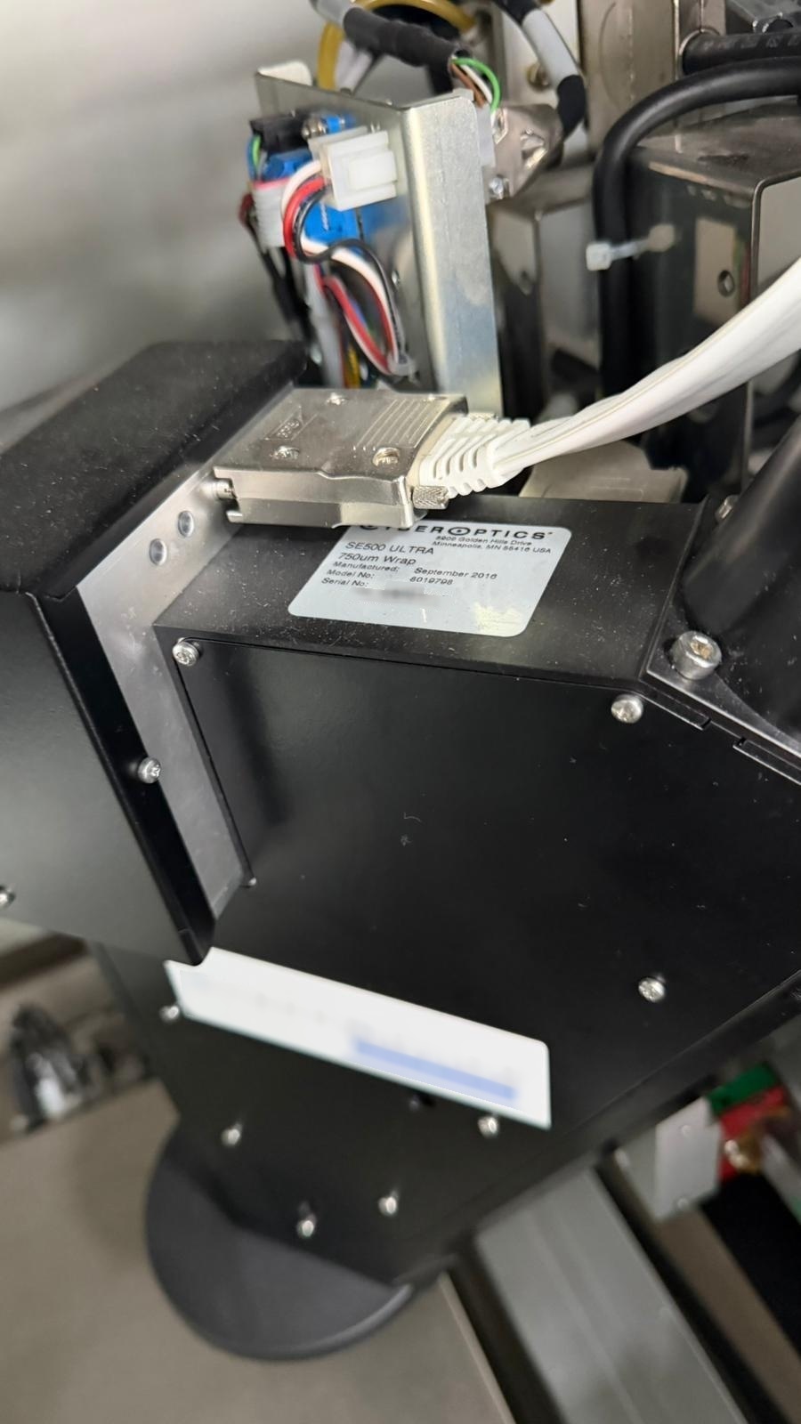 Photo Used CYBEROPTICS Lot of SE 500 For Sale