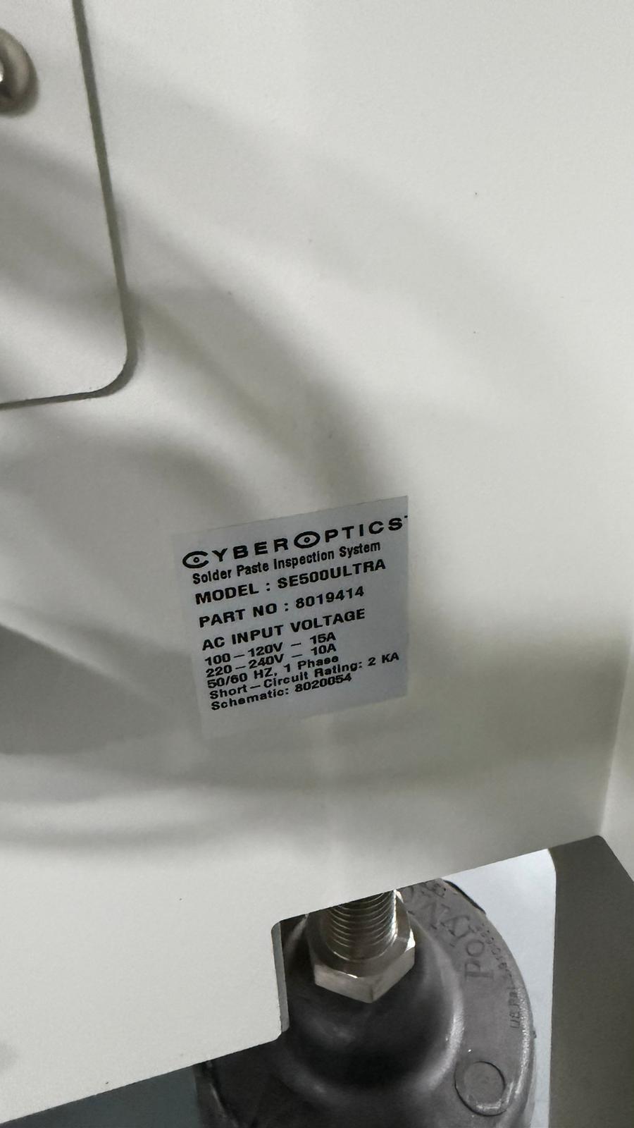 Photo Used CYBEROPTICS Lot of SE 500 For Sale