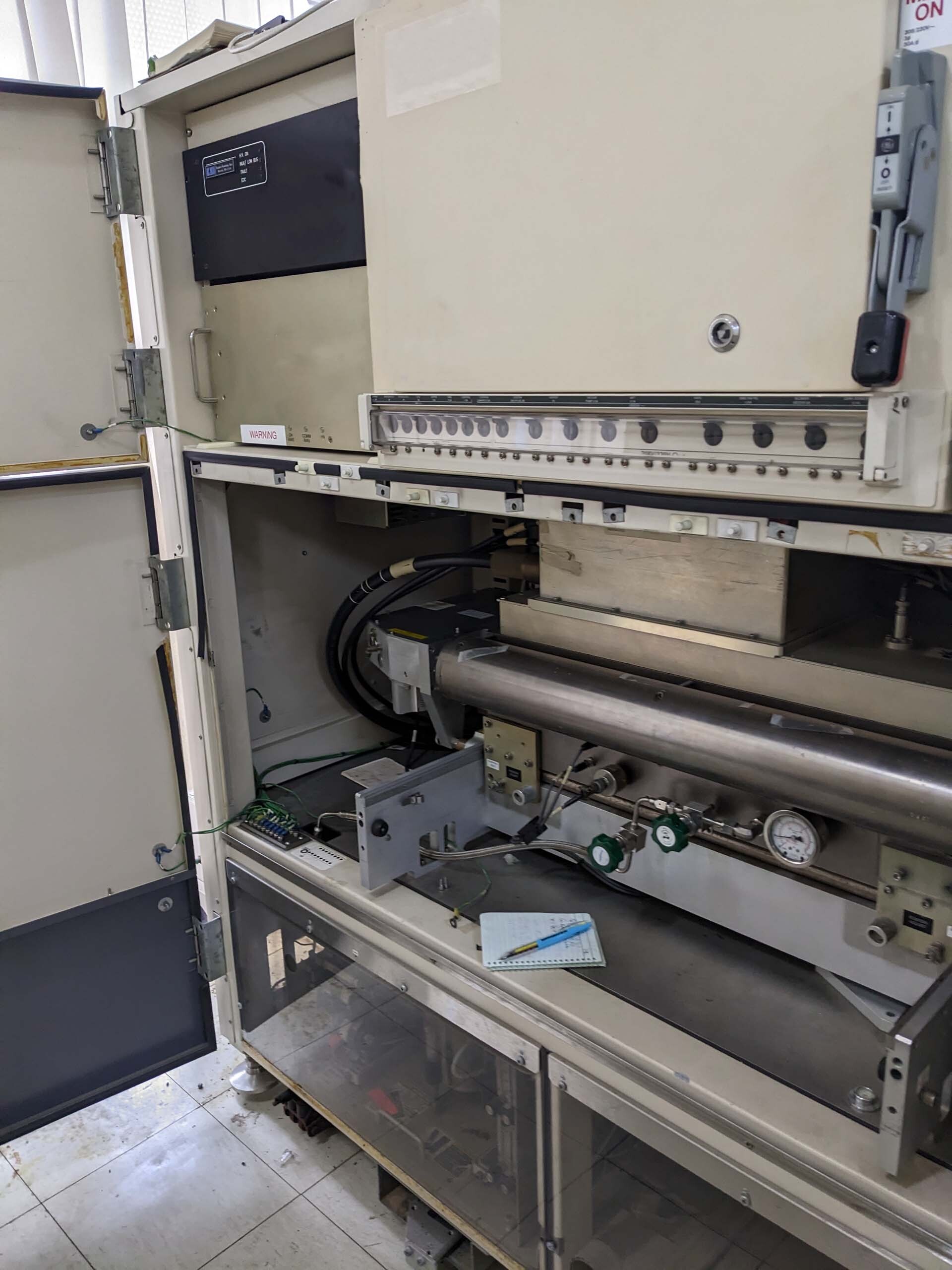 Photo Used CYMER ELS 5400 For Sale