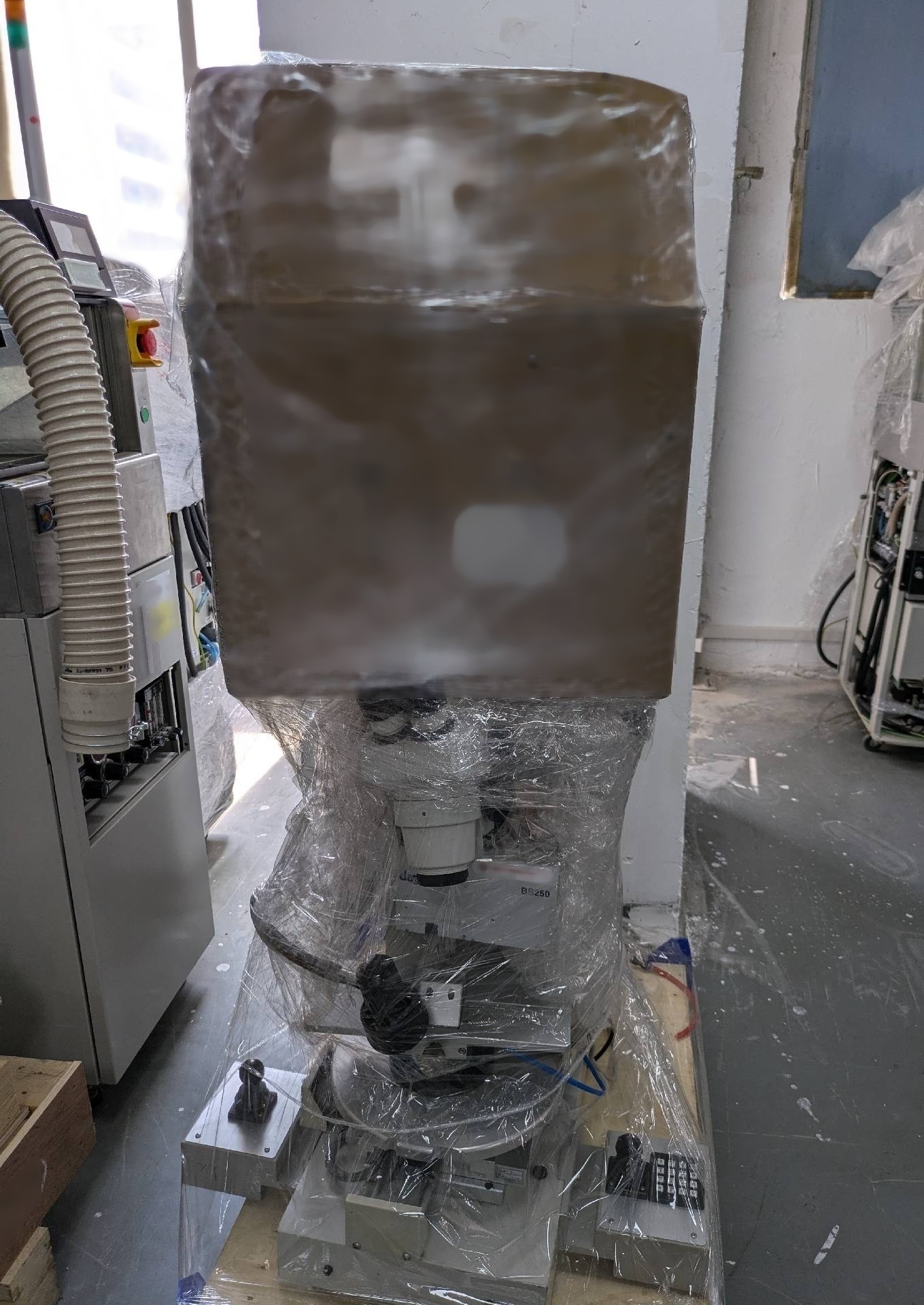 Photo Used DAGE 4000 For Sale