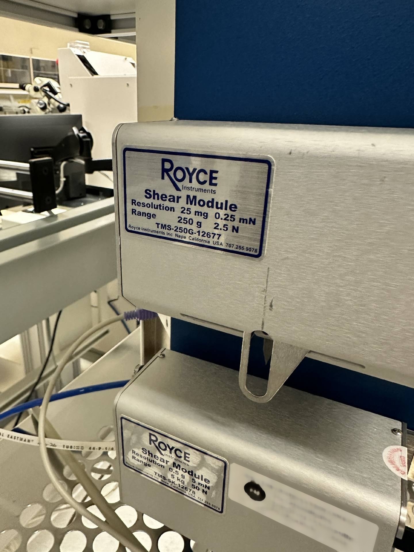 Photo Used DAGE Shear tester For Sale