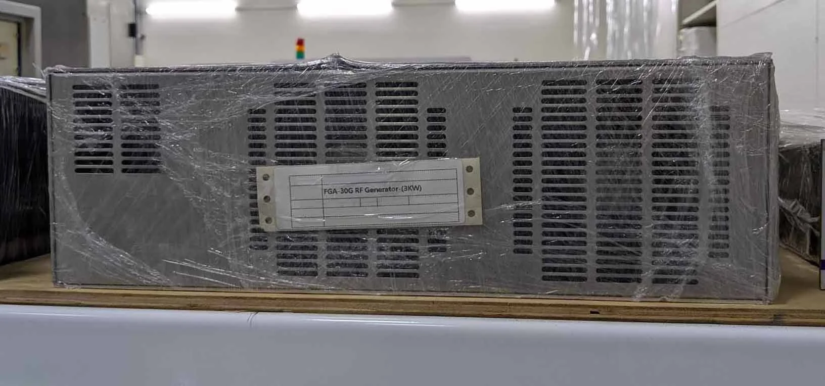 Daihen NX-HGA-30B RFジェネレータ Daihen NX-HGA-30B RFジェネレータ