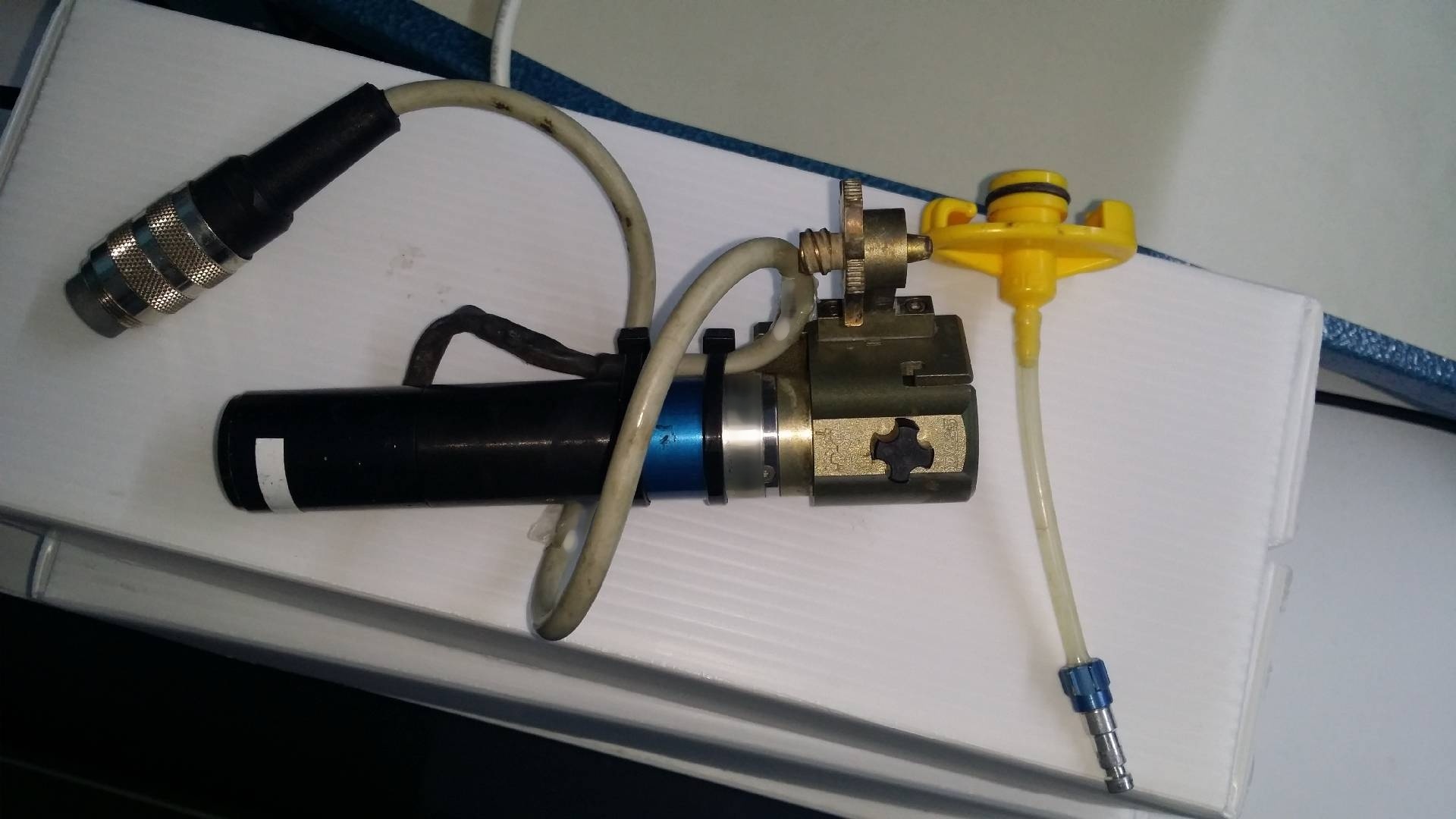 Foto Verwendet DATACON / BESI 2200 APM+ Zum Verkauf
