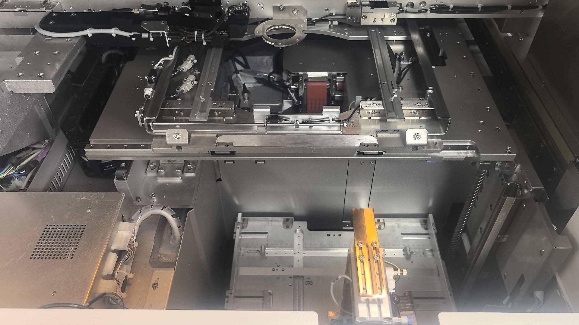 Foto Verwendet DATACON / BESI 2200 Evo Zum Verkauf