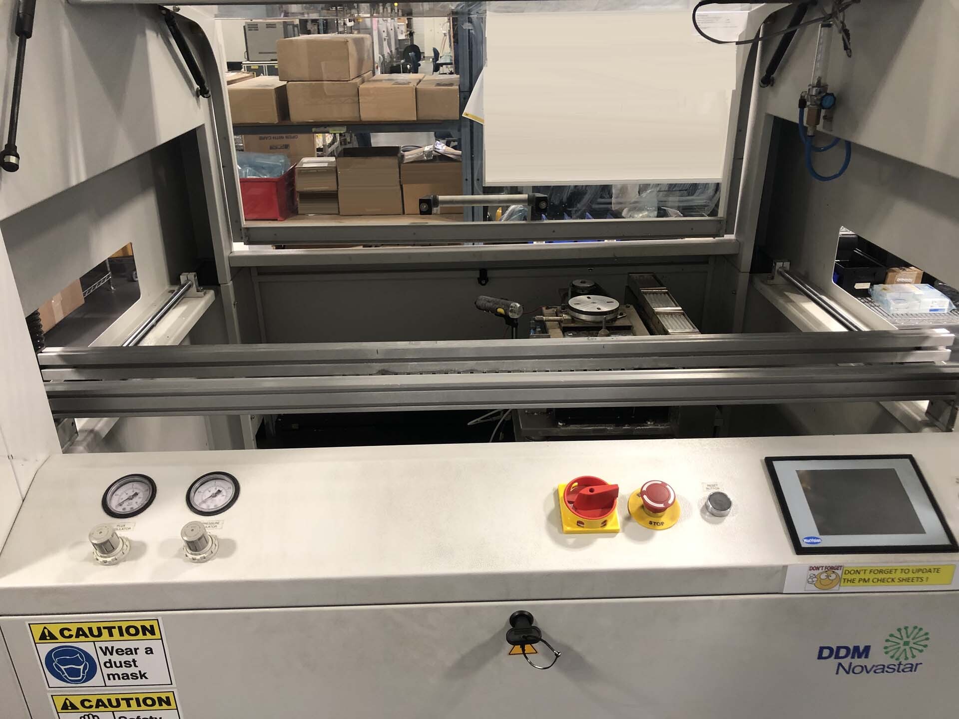 사진 사용됨 DDM NOVASTAR ESS 310 / ESS 500 판매용