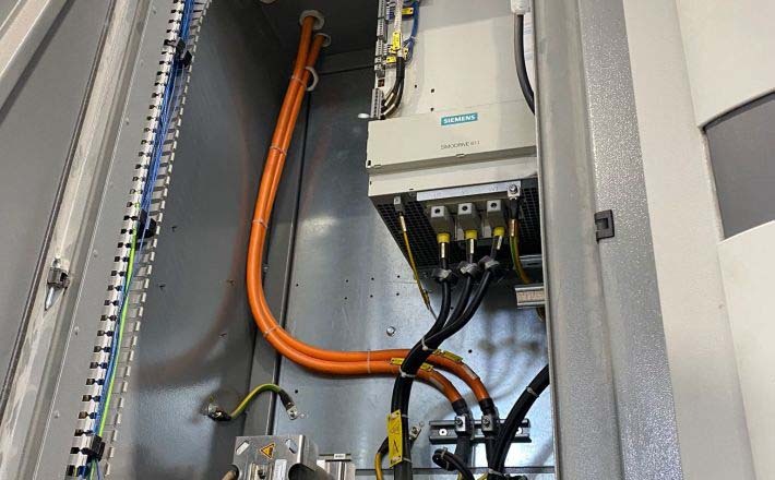 フォト（写真） 使用される DECKEL / MAHO DMU 100 P duoBLOCK 販売のために