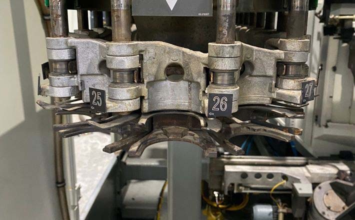 フォト（写真） 使用される DECKEL / MAHO DMU 100 P duoBLOCK 販売のために