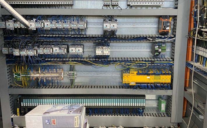 フォト（写真） 使用される DECKEL / MAHO DMU 100 P duoBLOCK 販売のために