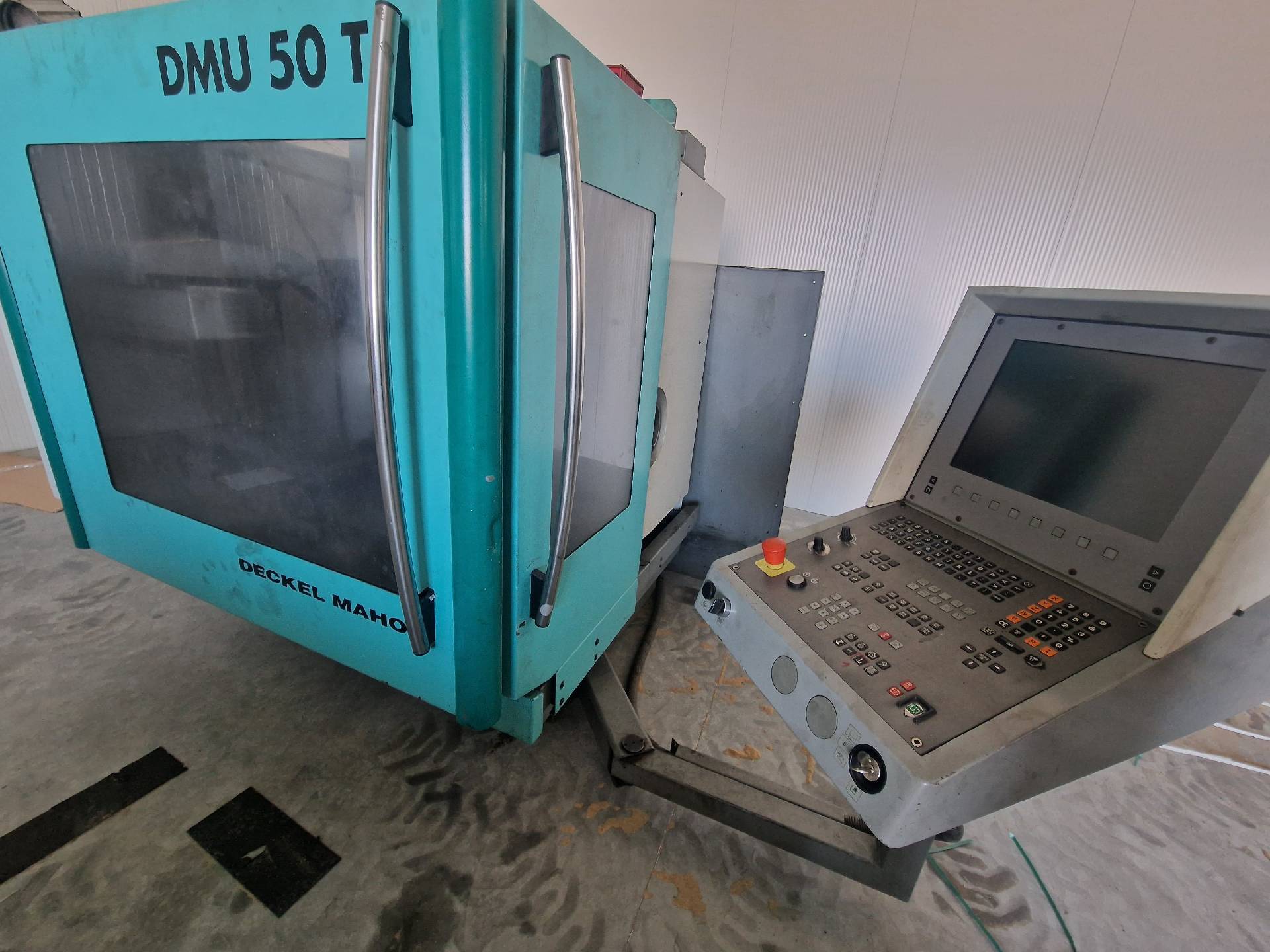 Foto Verwendet DECKEL / MAHO DMU 50T Zum Verkauf