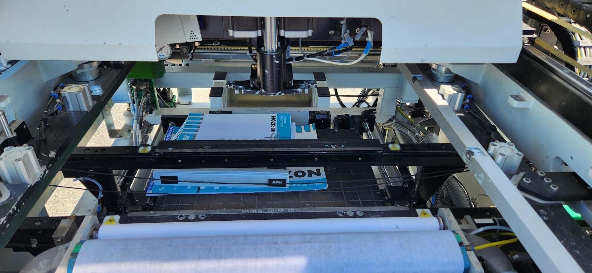 Photo Used DEK Horizon 265 For Sale