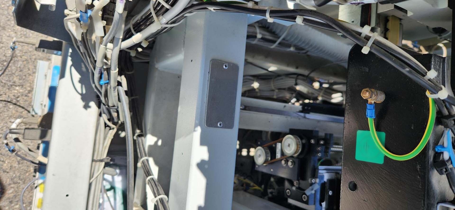 Photo Used DEK Horizon 265 For Sale