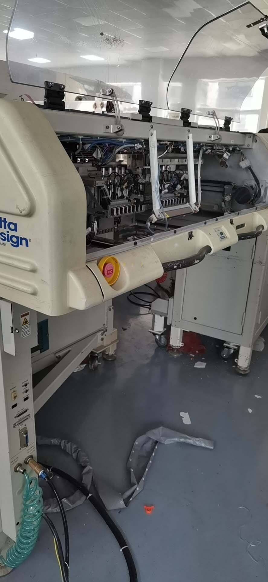 Foto Verwendet DELTA DESIGN Edge DE8000 Zum Verkauf