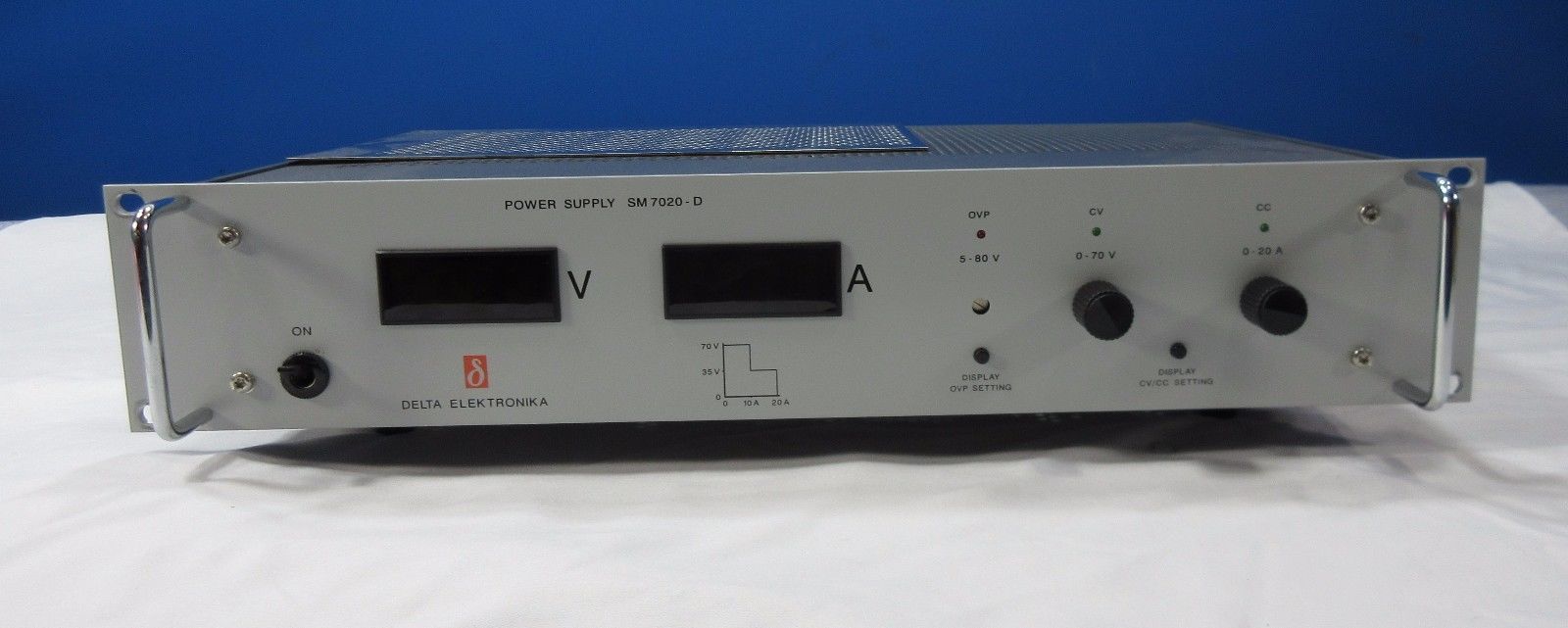 Photo Used DELTA ELECTRONICA SM 7020 For Sale