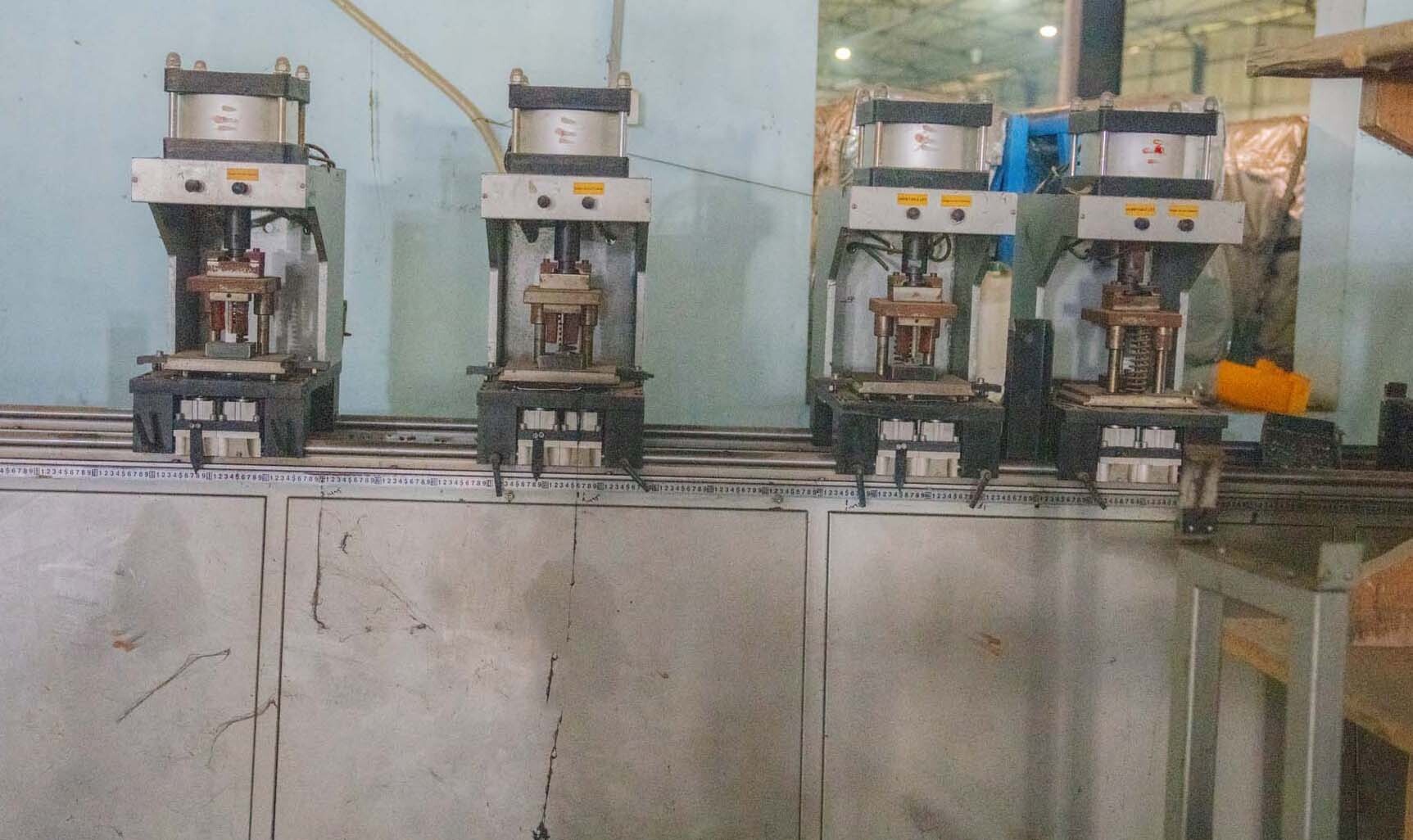 Photo Used DEMAC CNC Milling machine For Sale