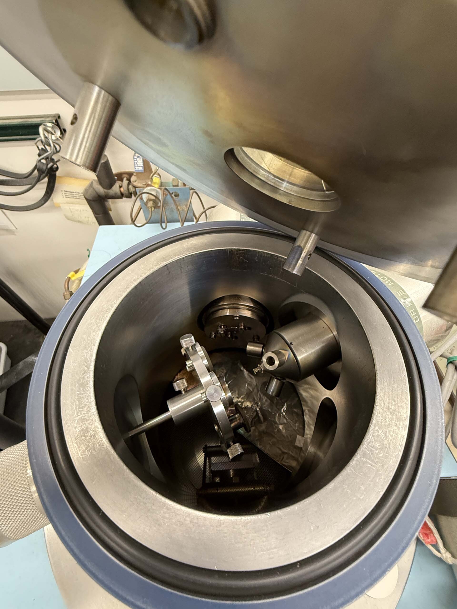 Foto Verwendet DENTON VACUUM DV 502 Zum Verkauf