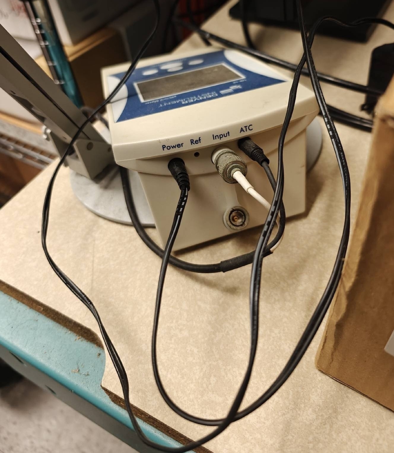 Photo Used DENVER INSTRUMENT UB-10 For Sale