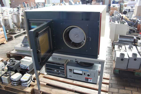 Photo Used DIONEX 2000 For Sale
