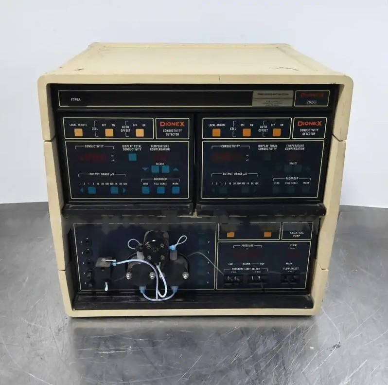 Photo Utilisé DIONEX System À vendre