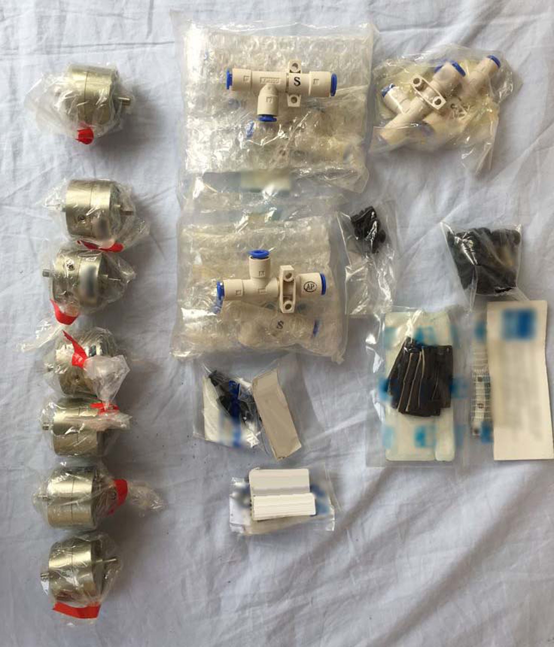 Photo Used DISCO Spare parts for DFD 651 For Sale