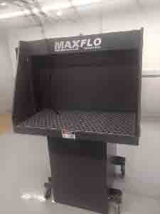 Photo Used DIVERSIFIED AIR SYST Maxflo FB48 For Sale