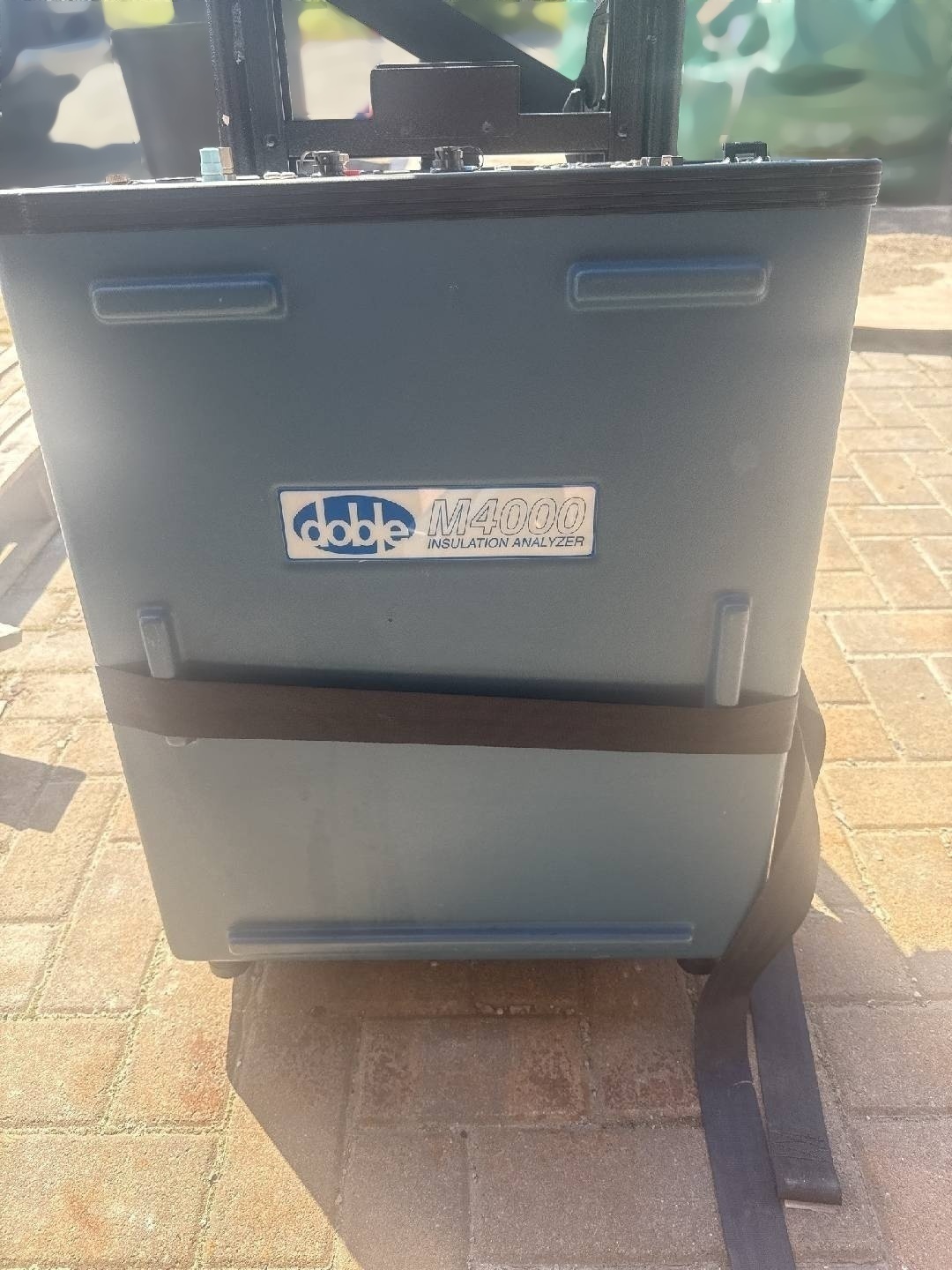 사진 사용됨 DOBLE M4100 판매용