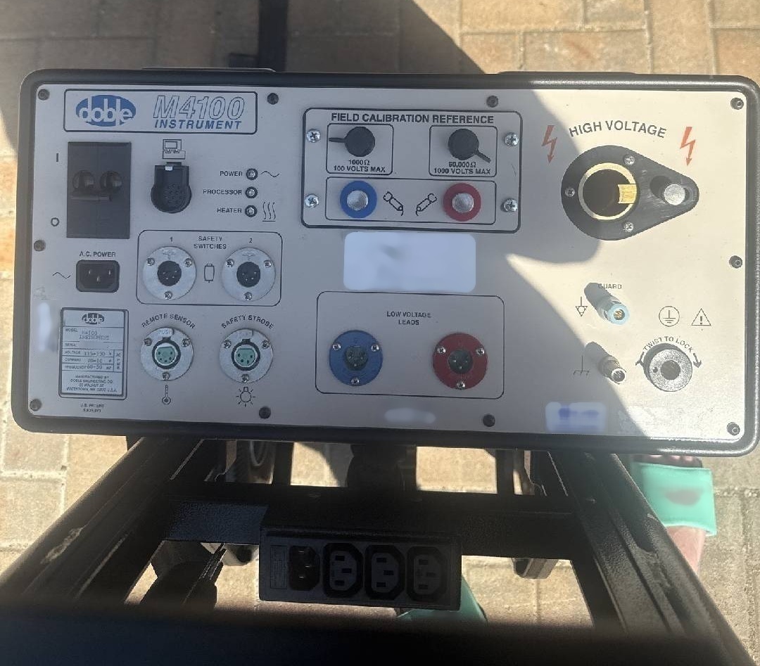 사진 사용됨 DOBLE M4100 판매용