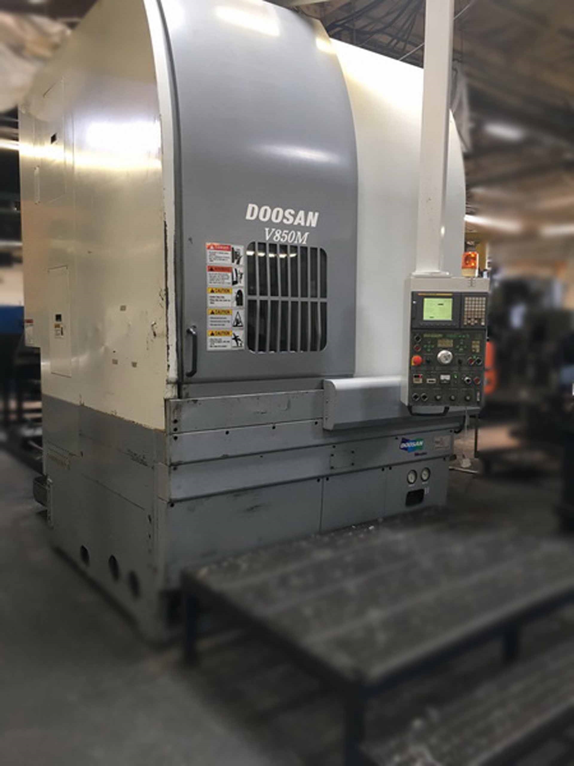 Photo Used DOOSAN MECATECH V850M For Sale