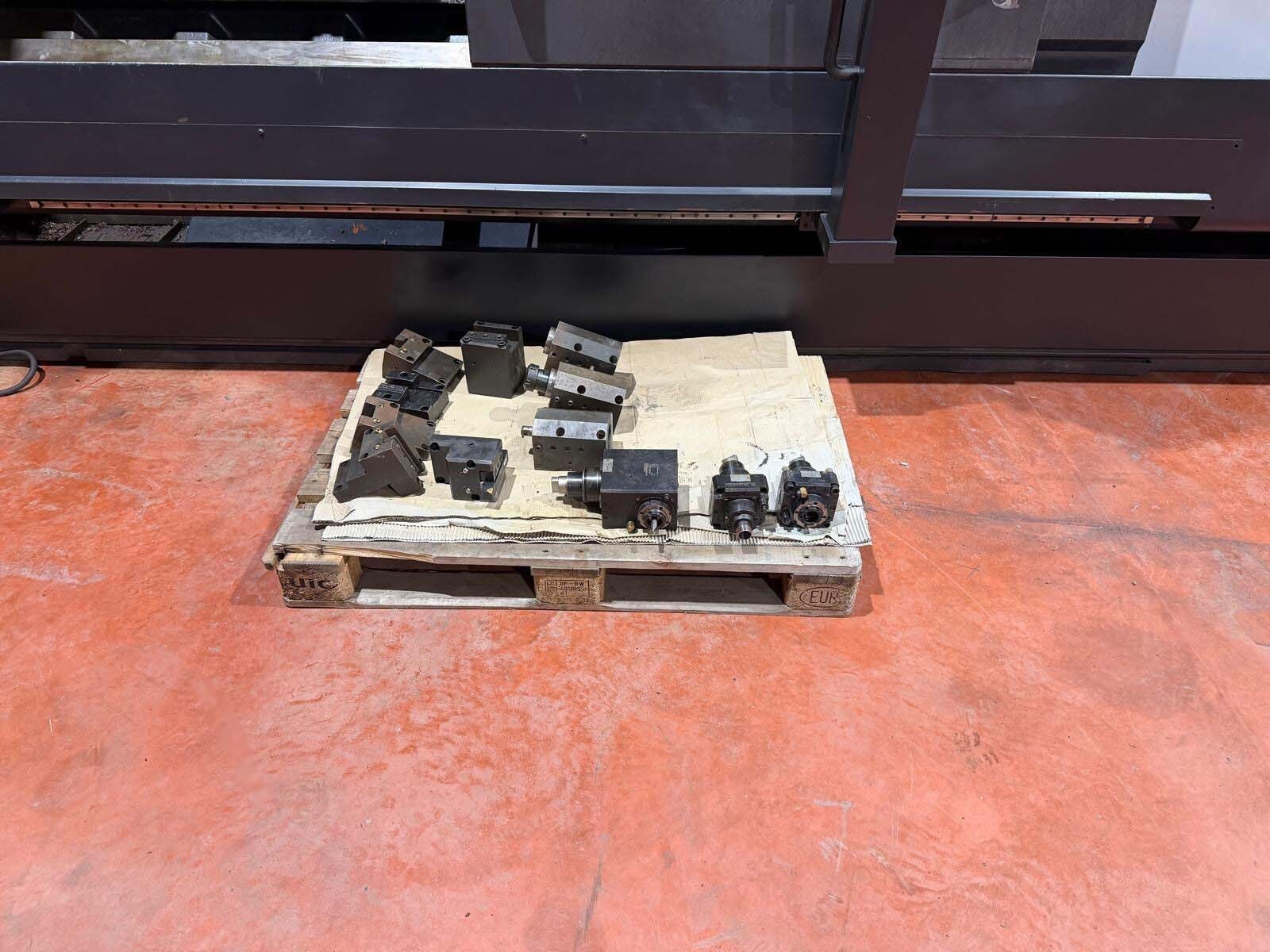 圖為 已使用的 DOOSAN Puma 5100 XLMB 待售
