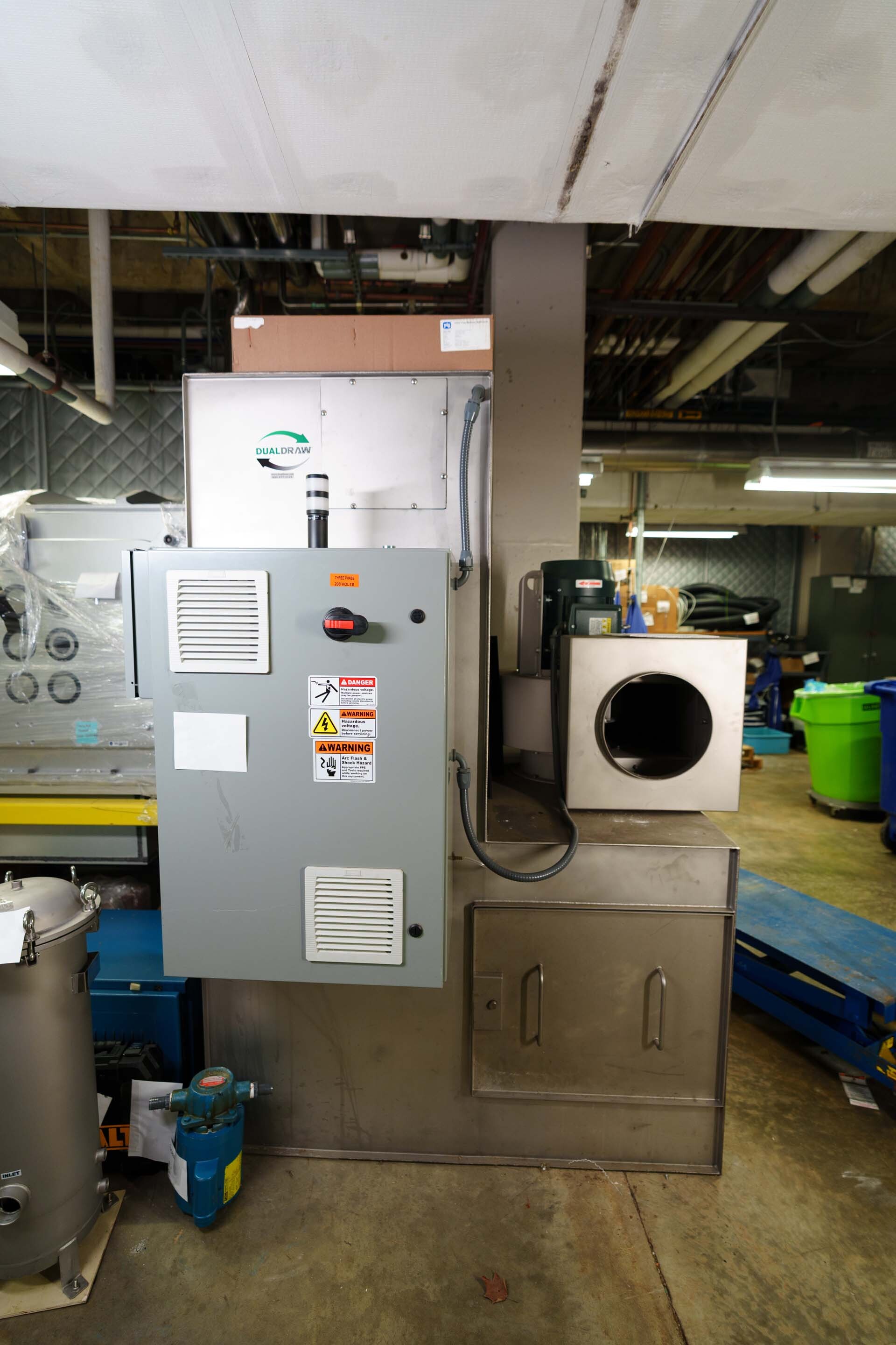 Photo Used DUALDRAW Downdraft clean air station For Sale