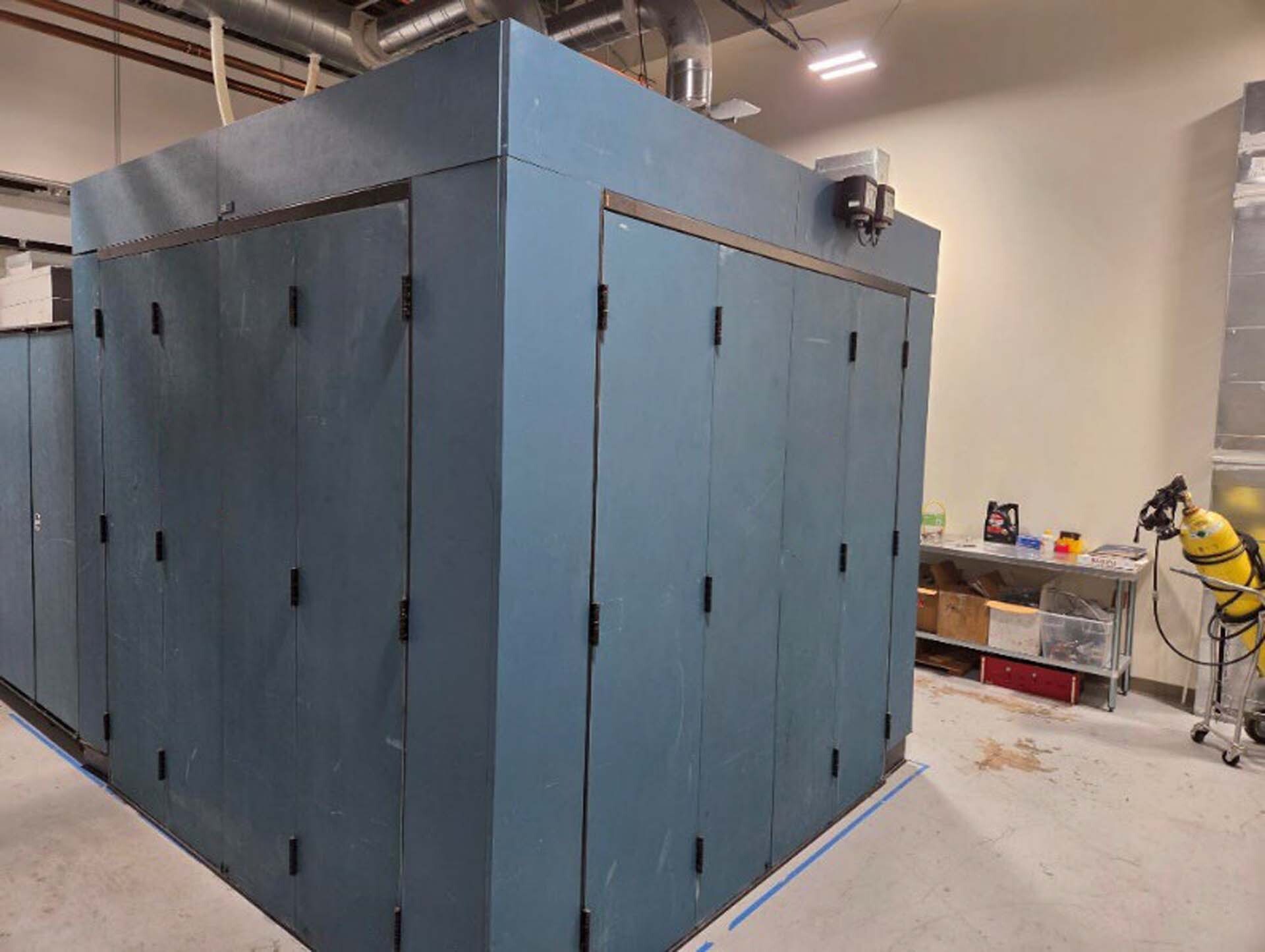 사진 사용됨 EATON / AXCELIS NV10-160 판매용