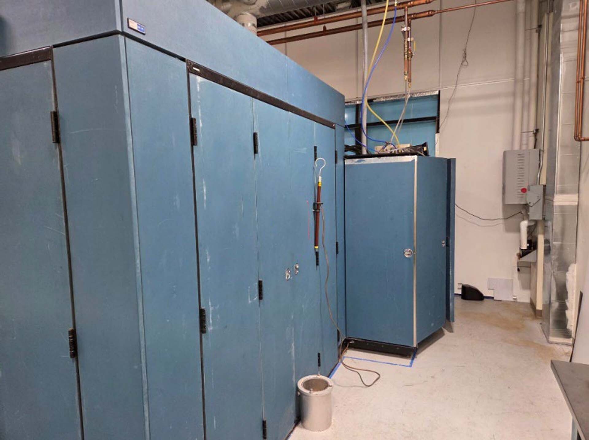 사진 사용됨 EATON / AXCELIS NV10-160 판매용
