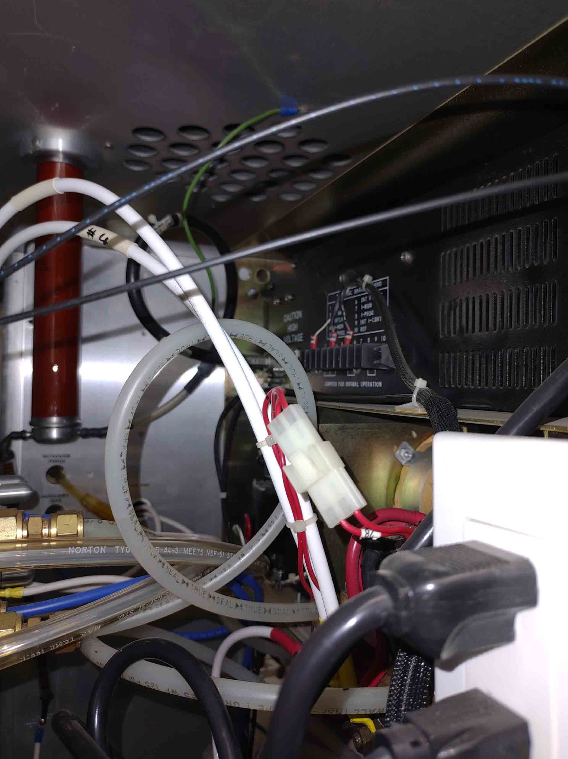 图为 已使用的 EATON NOVA / AXCELIS NV 6200A 待售