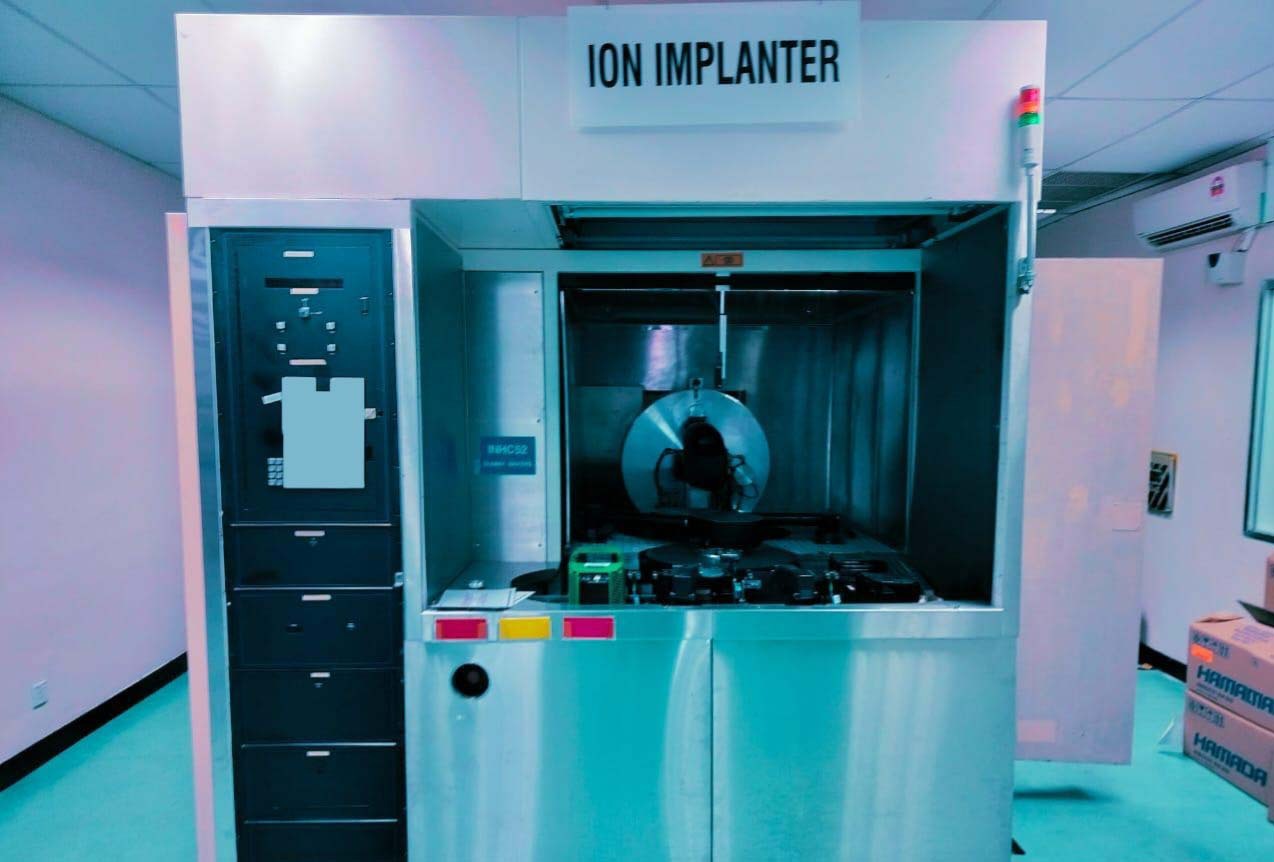 Photo Utilisé EATON NOVA / AXCELIS Ion implanter À vendre