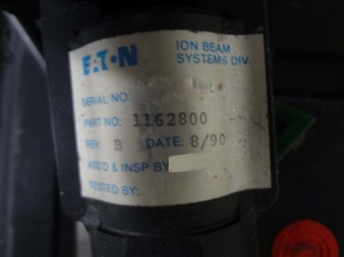 사진 사용됨 EATON NOVA / AXCELIS Lot of spare parts for NV-10 판매용