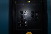 图为 已使用的 EATON NOVA / AXCELIS NV 10-80 待售