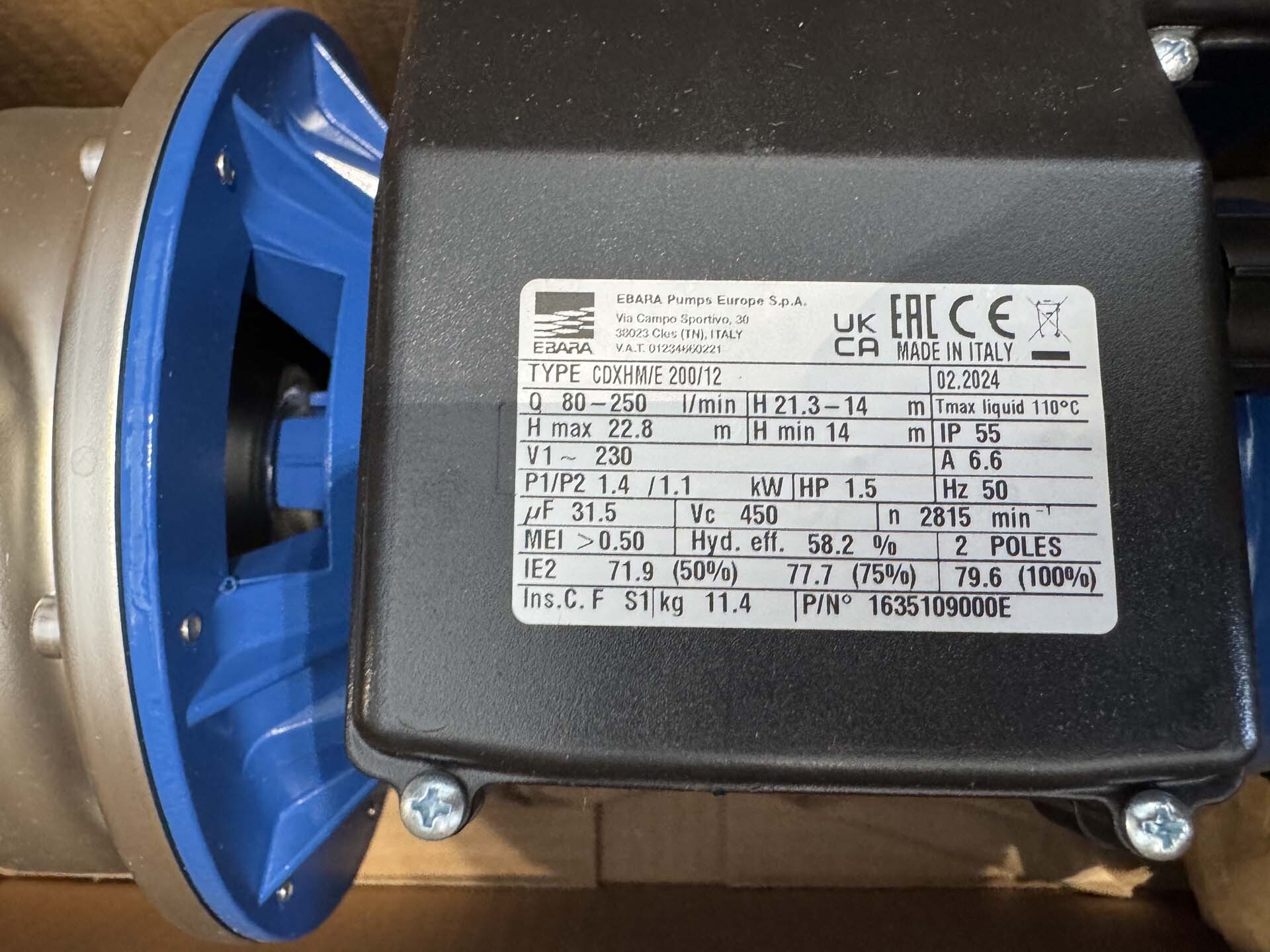 Foto Verwendet EBARA CDXHM/E 200/12 Zum Verkauf