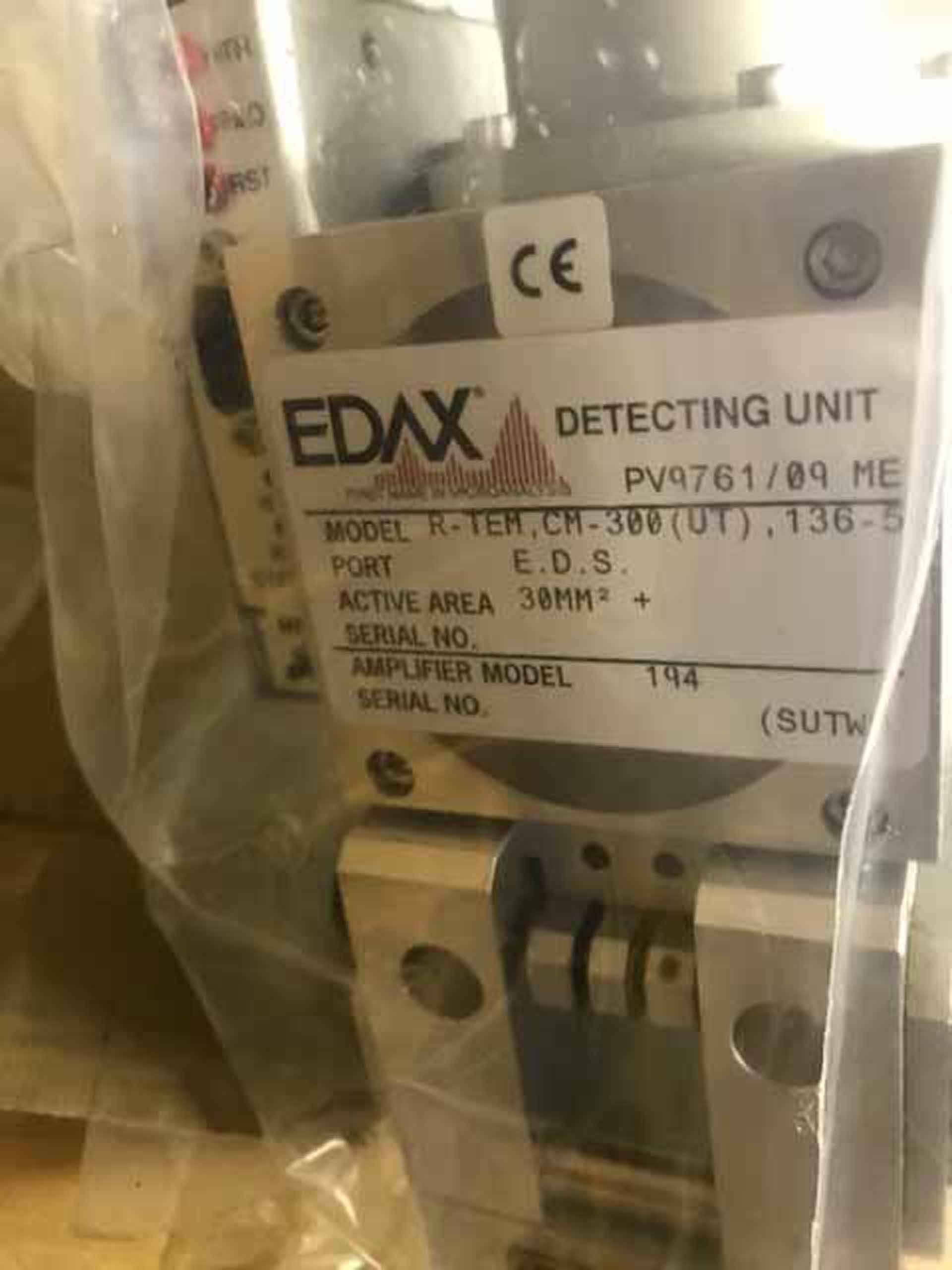 Photo Utilisé EDAX EDX Detectors for XL-30 À vendre