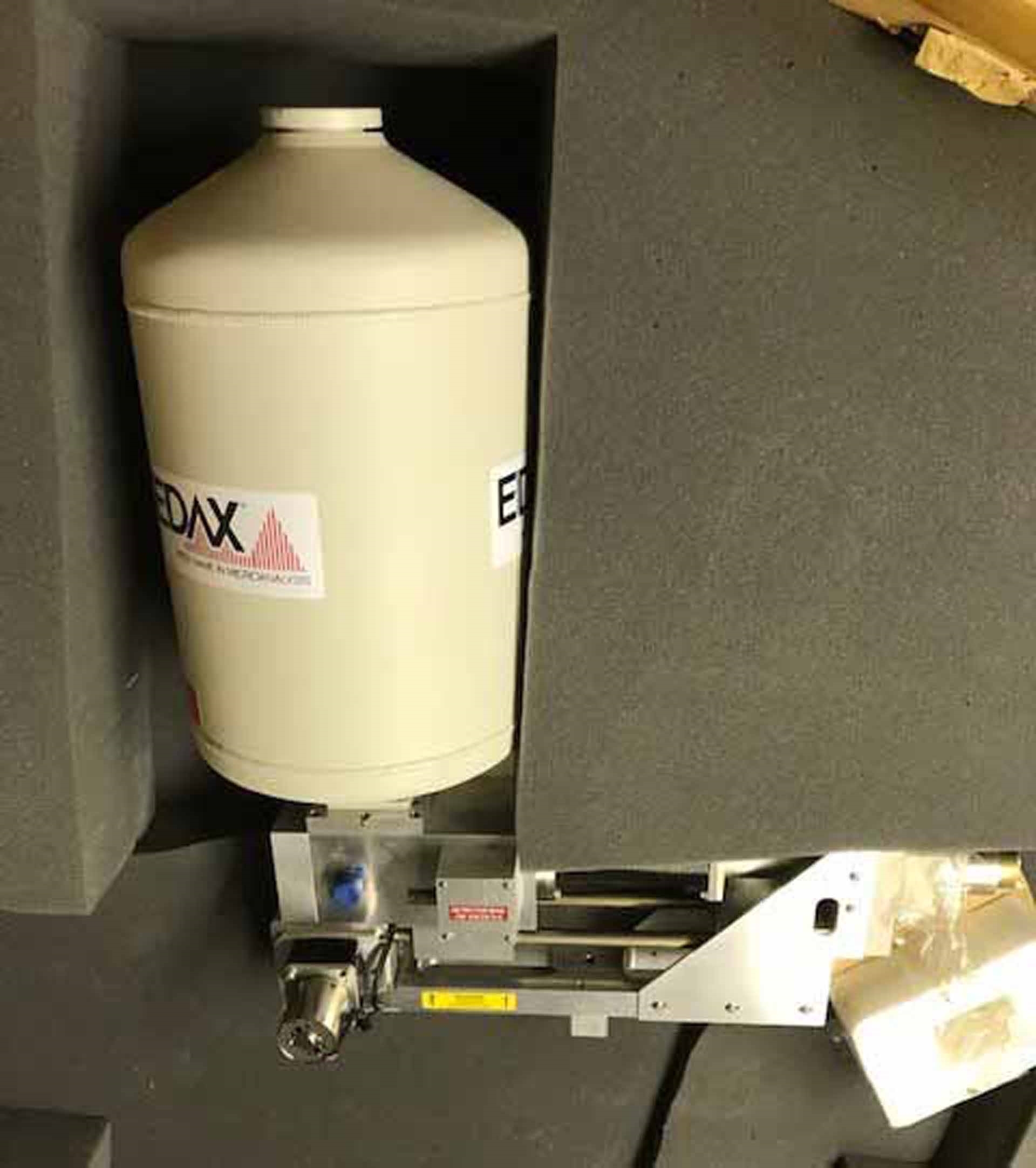 Photo Utilisé EDAX EDX Detectors for XL-30 À vendre