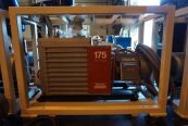 Photo Used EDWARDS E2M175 For Sale