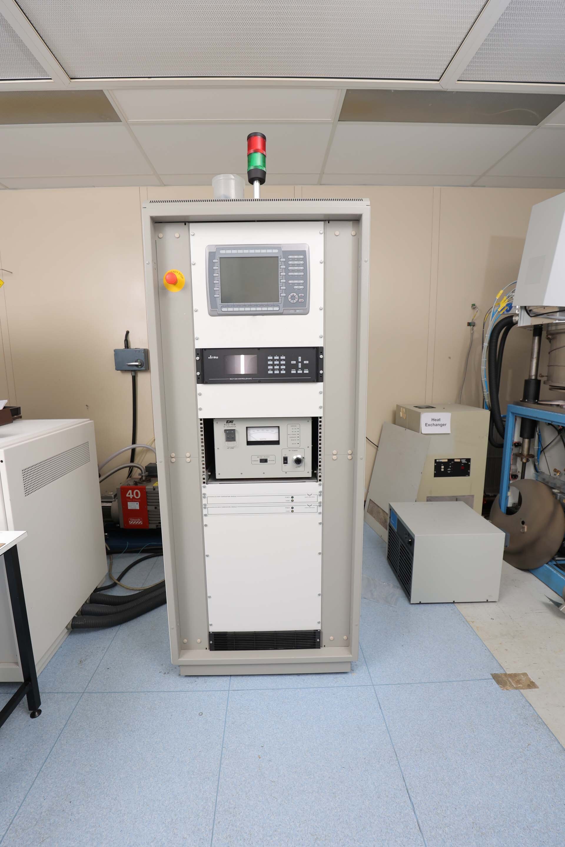 フォト（写真） 使用される EDWARDS E2M40 販売のために