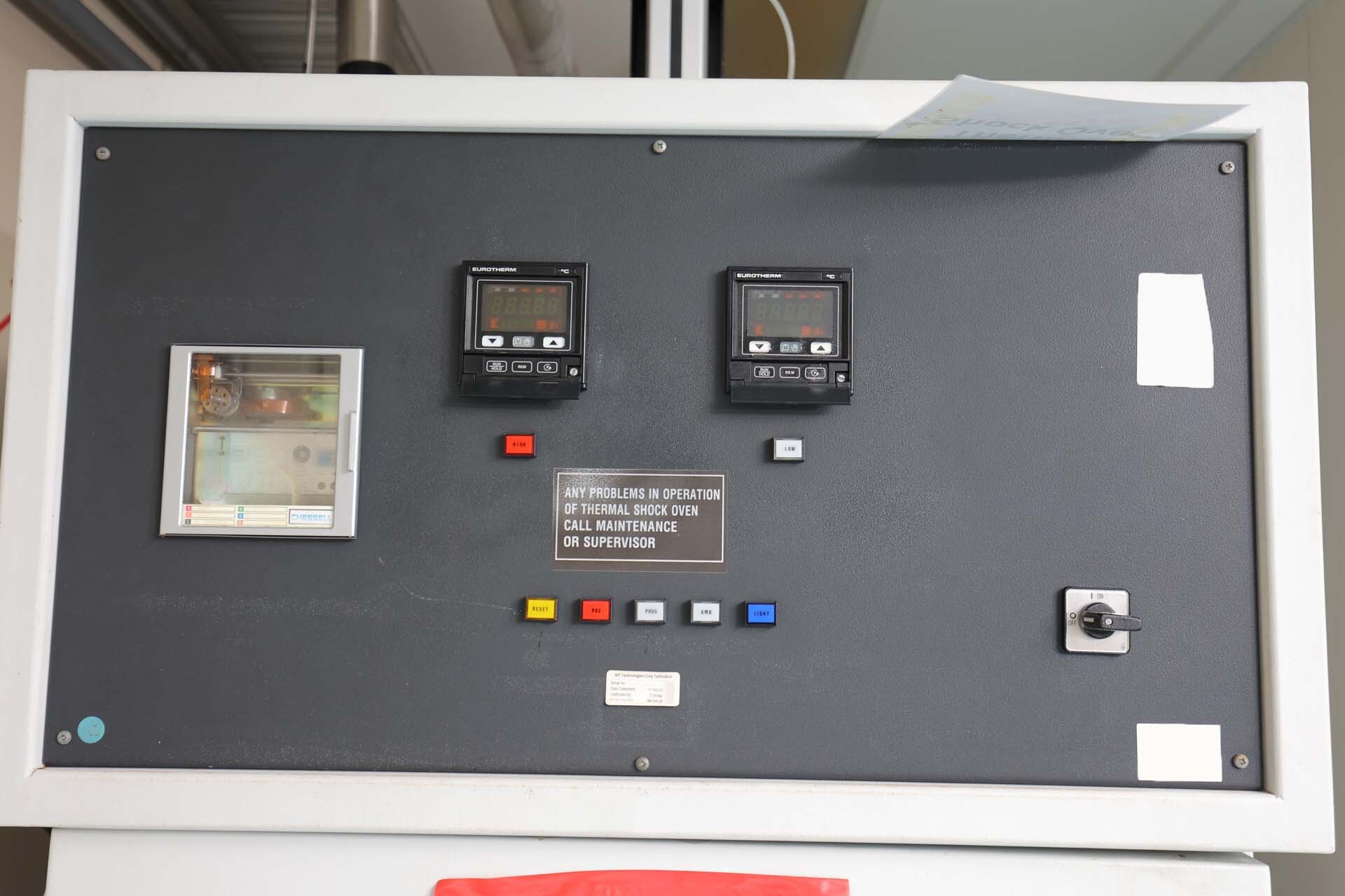 フォト（写真） 使用される EDWARDS E2M40 販売のために