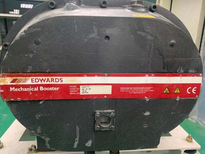 Photo Used EDWARDS EH2600 For Sale