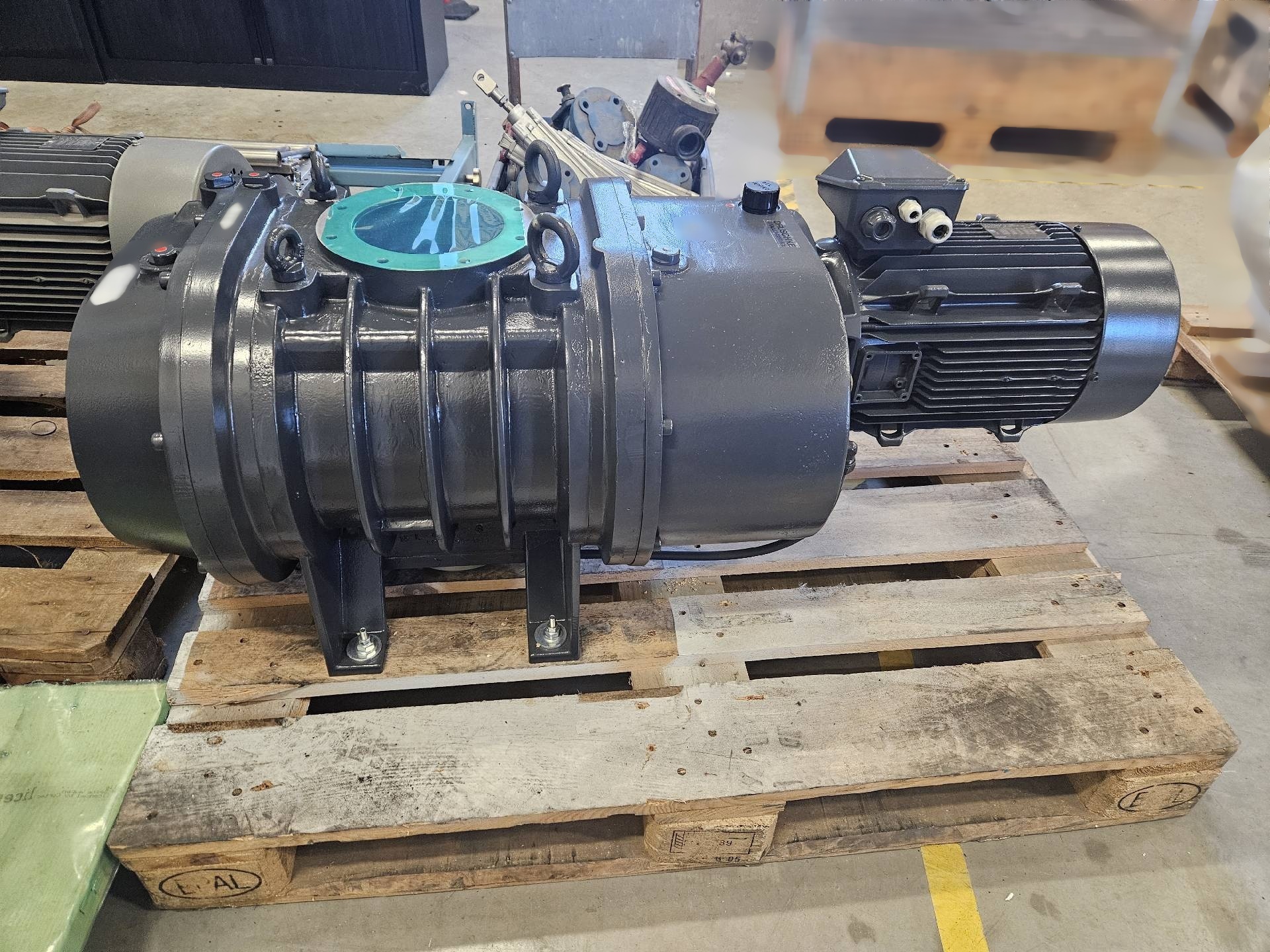 圖為 已使用的 EDWARDS EH2600 待售