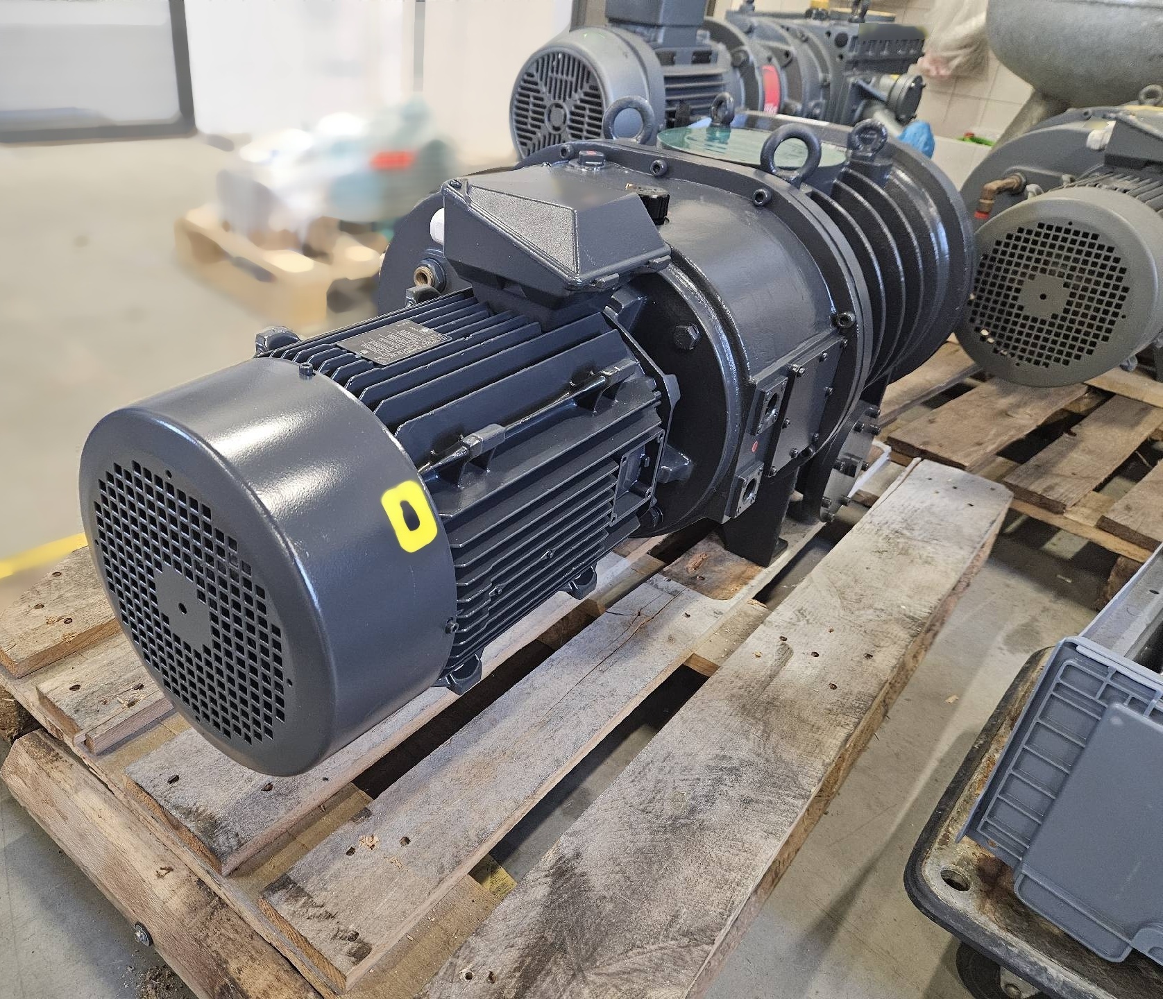 圖為 已使用的 EDWARDS EH2600 待售