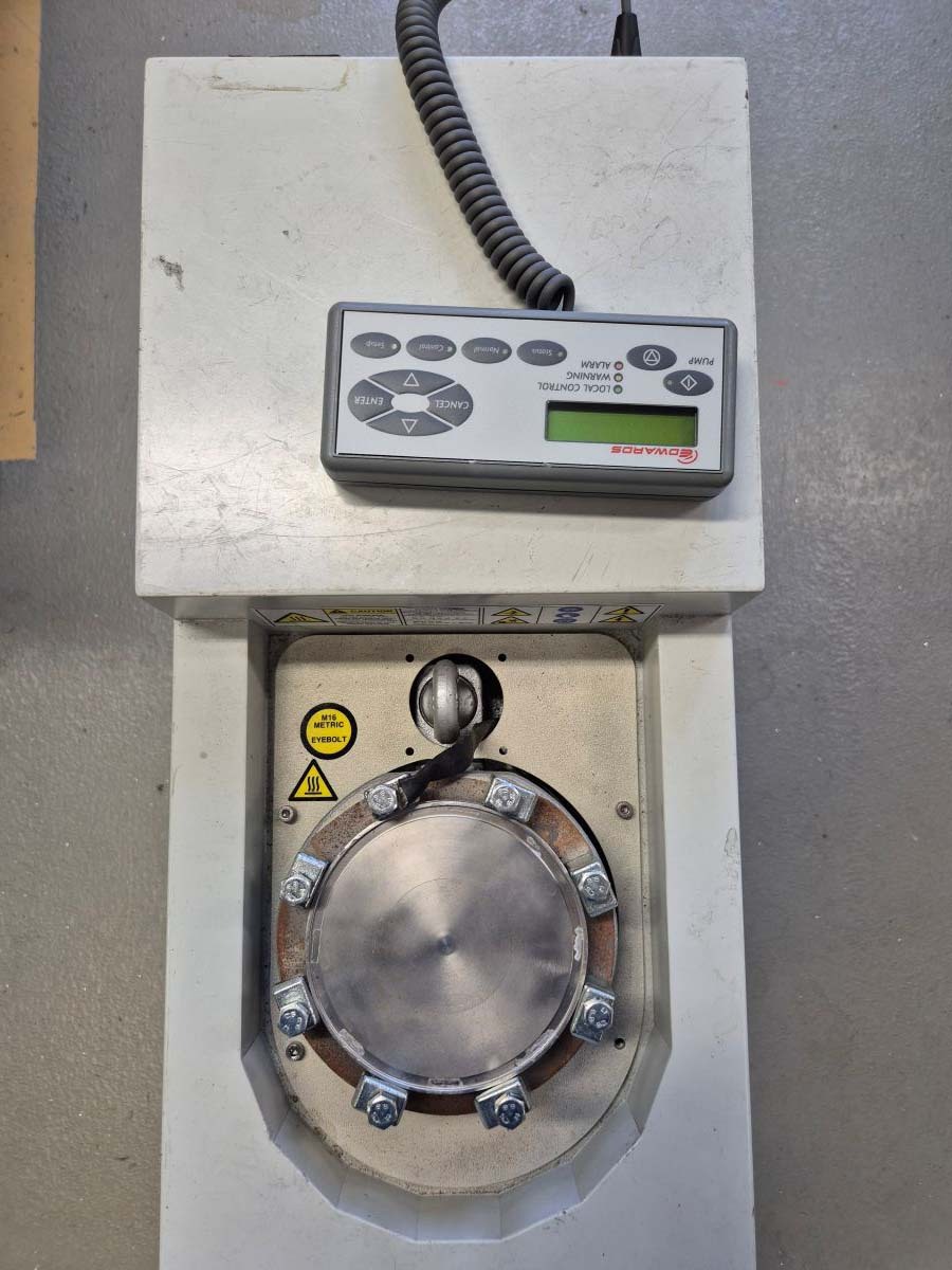 Foto Verwendet EDWARDS GX600L Zum Verkauf