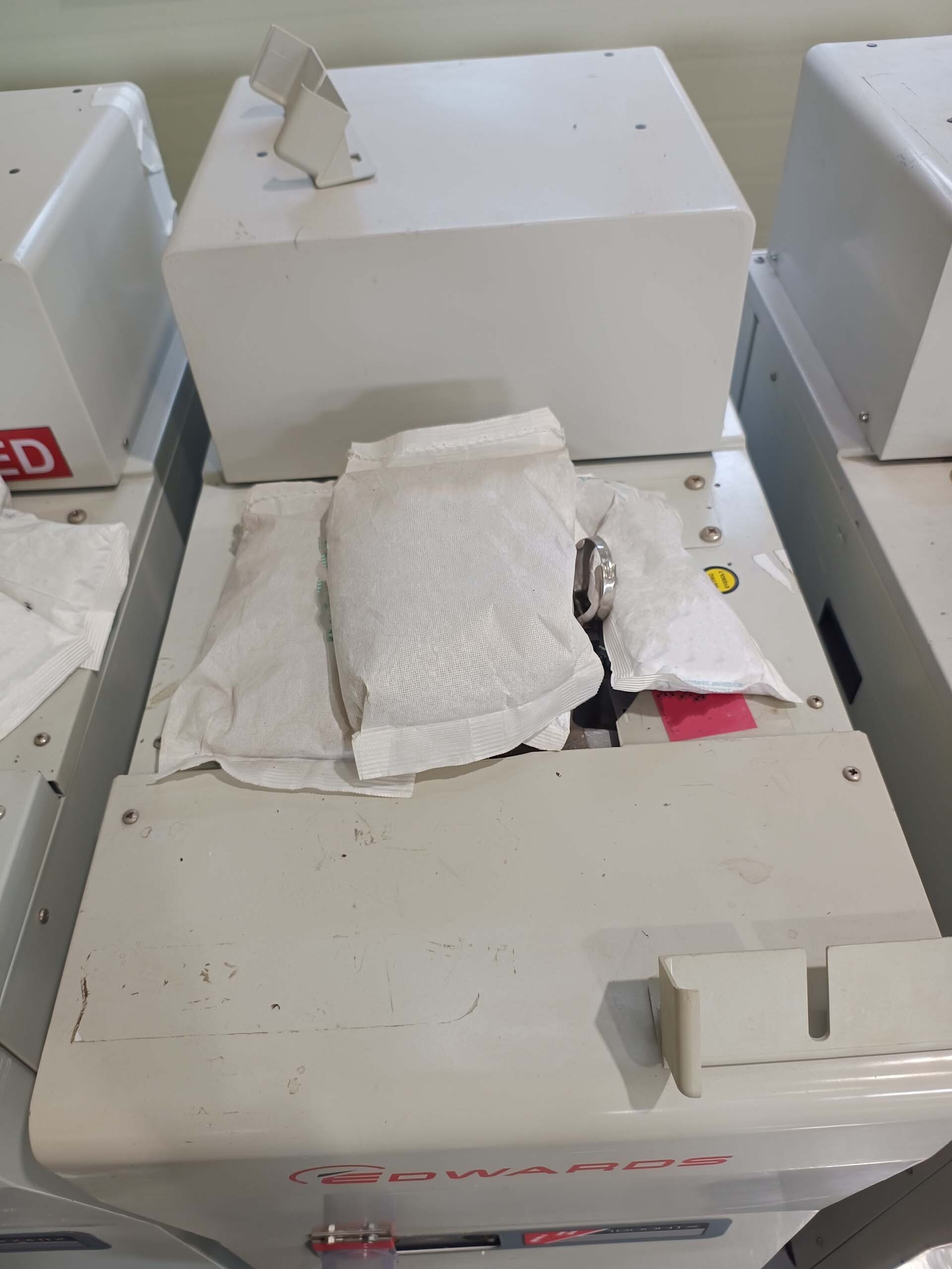 图为 已使用的 EDWARDS iH1800 HTX 待售