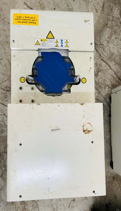 Photo Utilisé EDWARDS iH1800 MK5 À vendre