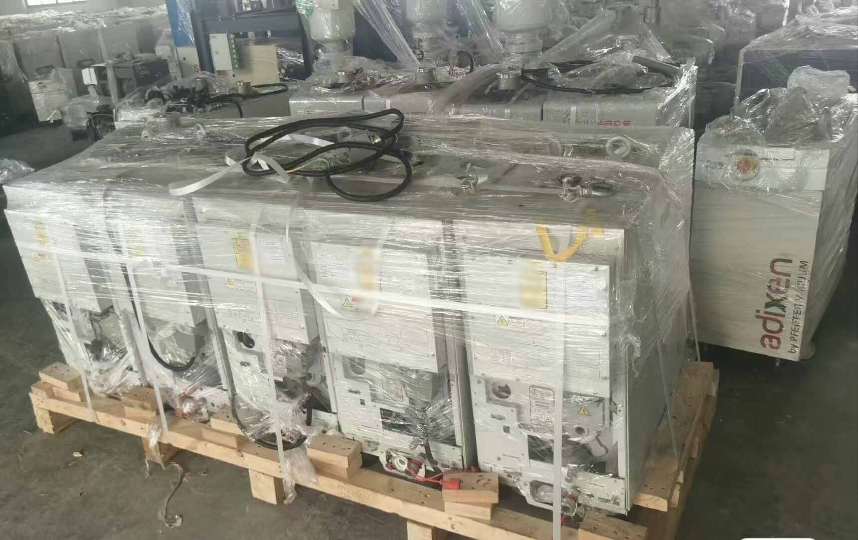 Foto Verwendet EDWARDS iH600 MK5 200 Zum Verkauf