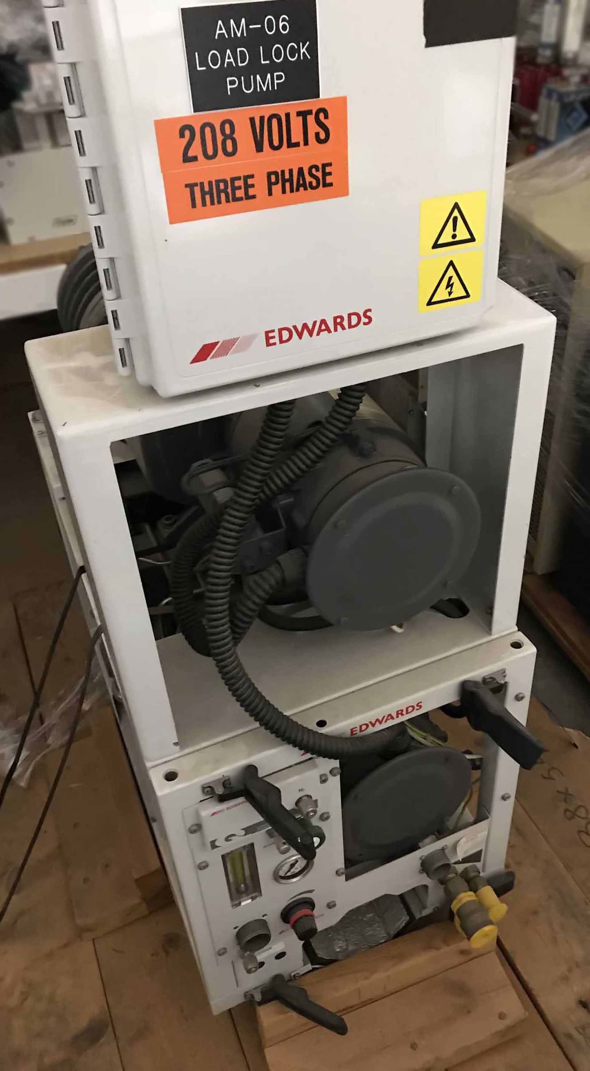 Photo Used EDWARDS QDP40 For Sale